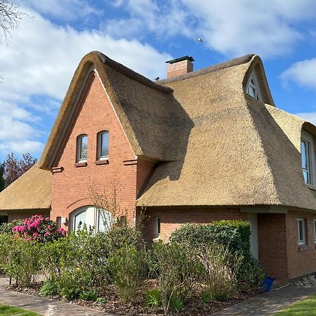 Reetdach-Landhaus Mini Haubarg 塔廷格 外观 照片